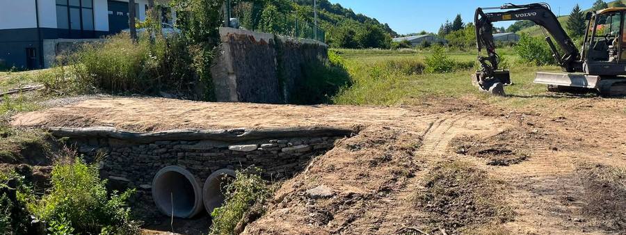 Izgradnja propusta i nasipanje pristupnog puta, Cazin